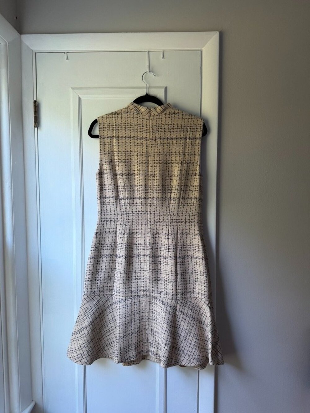 Ann Taylor Toasted Oat Tweed Mock Neck Flounce Dress - Size 6 NWT - Picture 7 of 8